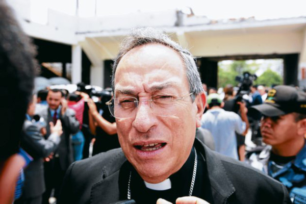 Cardenal llama a no elegir corruptos