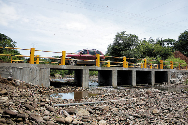 Habilitan paso a cinco comunidades del sur de Honduras