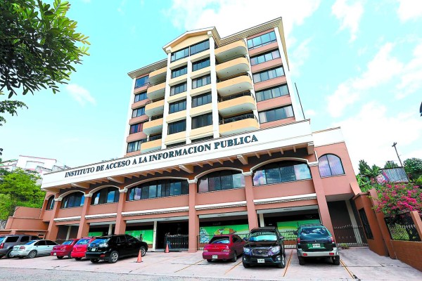 Ningún regidor ha entregado rendición de fondos