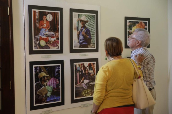 Juan Orlando Hernández García expone 'Rostros de mi tierra'