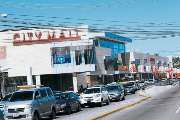 Comayagüela sigue siendo el motor comercial de la capital hondureña