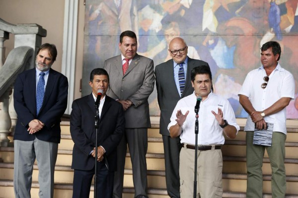 Entregan planos de tres museos