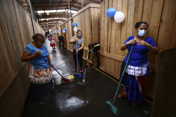Listos para vender en nuevo mercado Quinta Avenida