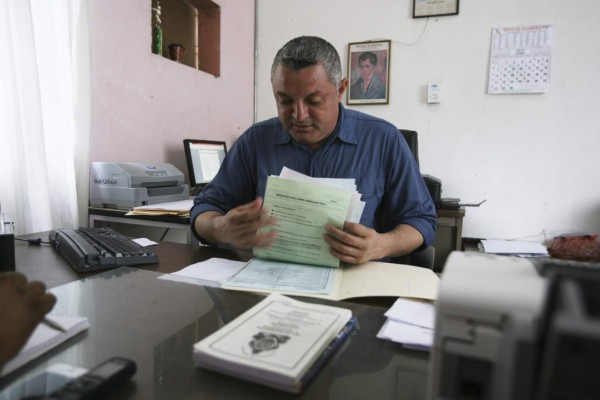 Elevada migración interna reportan La Paz y Valle