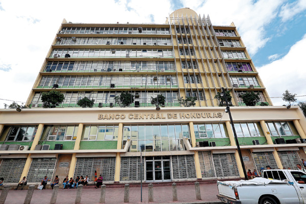 En subasta emblemático edificio del Banco Central