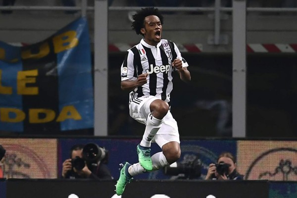 Juventus gana 3-2 en campo del Inter con dos goles en la recta final