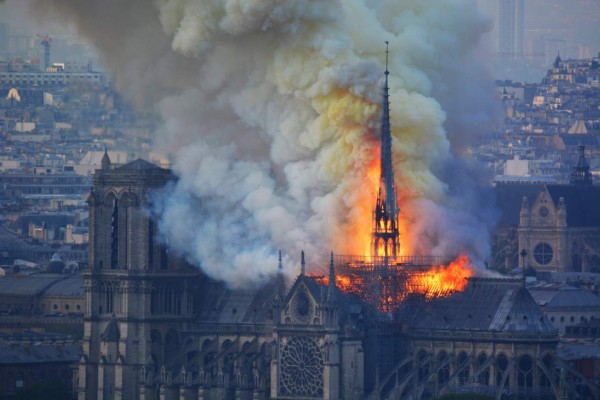 Así quedó la catedral de Notre Dame después del incendio