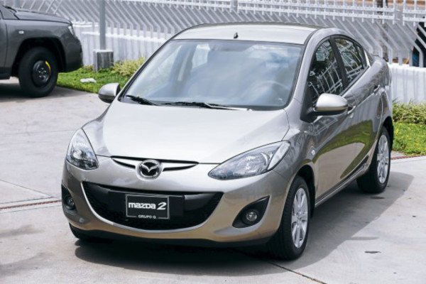 Mazda actualizó sus sedanes