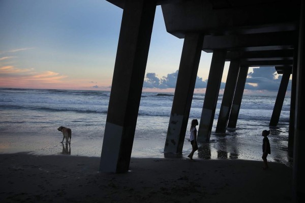 Huracán Florence golpea las costas de Estados Unidos y amenaza con dejar estragos