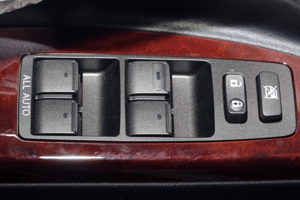 Lexus LX-570, un lujo imponente