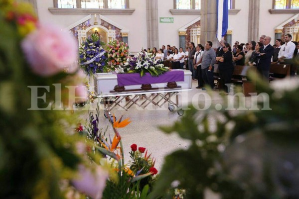 Adiós a Gladys Lanza, la incansable defensora de las mujeres