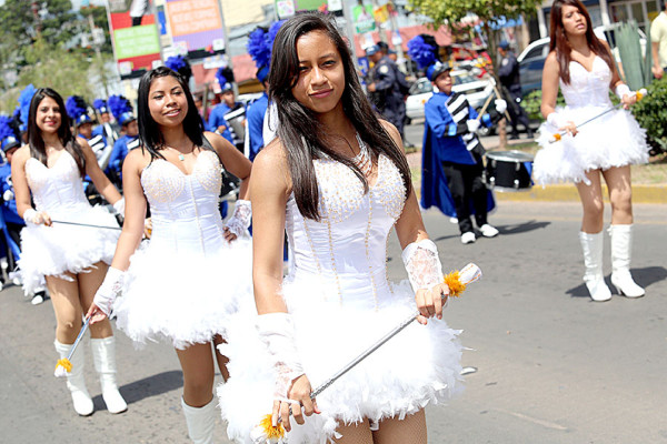 Alegría, belleza y y ritmo para la capital