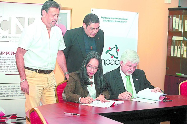 Consolidan Gobierno Abierto en Honduras