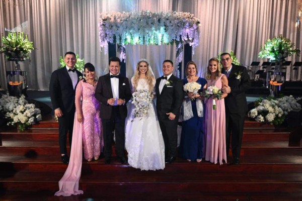 ¿Qué se sabe de la solicitud de divorcio al pastor Guillermo Maldonado?