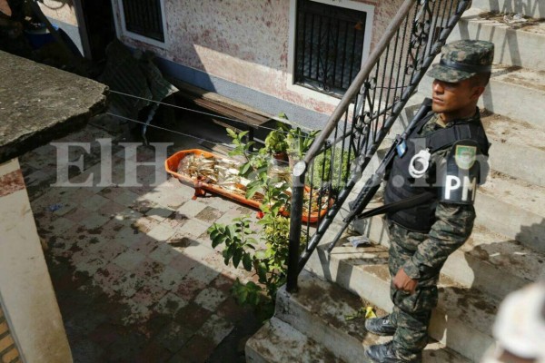 Madre e hijo mueren soterrados en la capital de Honduras tras fuertes lluvias