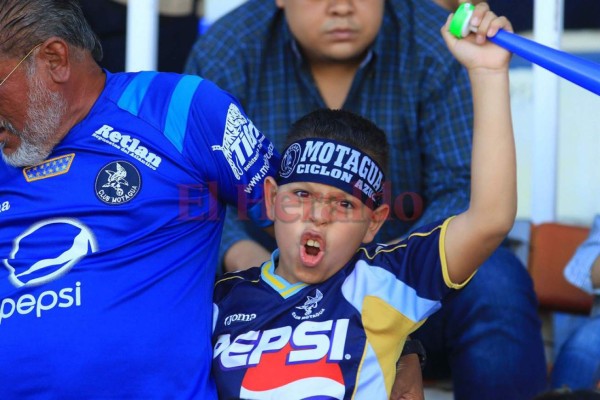 Afición motagüense pone ambientazo y abarrota el Nacional en el duelo ante Platense