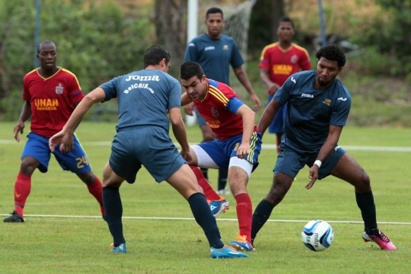 Inicio prometedor de Las águilas