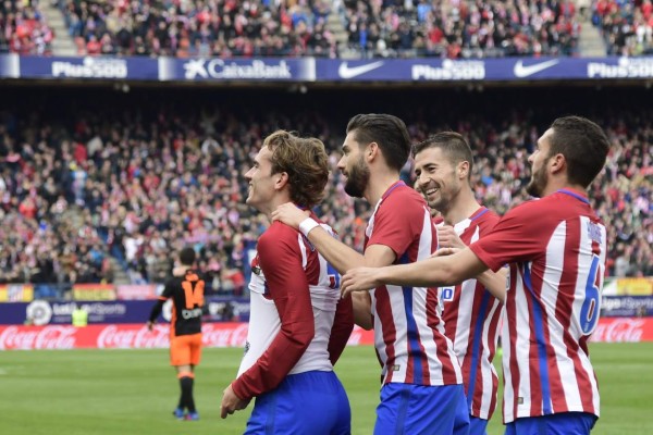 El Atlético vence con comodidad al Valencia y recupera la cuarta plaza&nbsp;&nbsp;