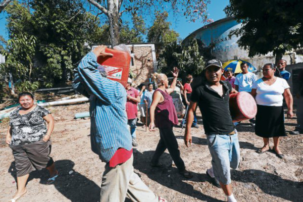 Desabastecimiento de agua genera crisis en Nueva Suyapa