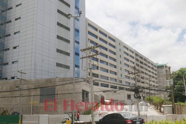 FOTOS: Así luce el Centro Cívico Gubernamental a un mes de su apertura