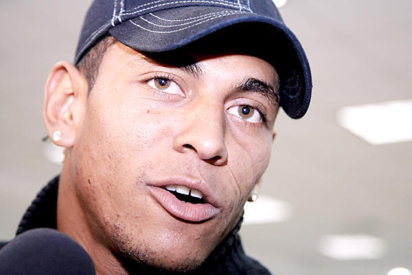 Real España y Olimpia van por Carlo Costly