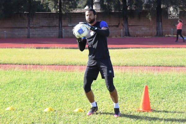 Así fue el entreno de Olimpia mientras llega su nuevo técnico