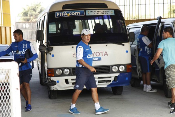 La H no para: tres legionarios hicieron espacio reducido y primera intención