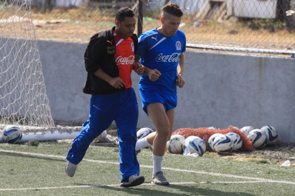 Mario Leguizamón regresa a los entrenamientos del Olimpia