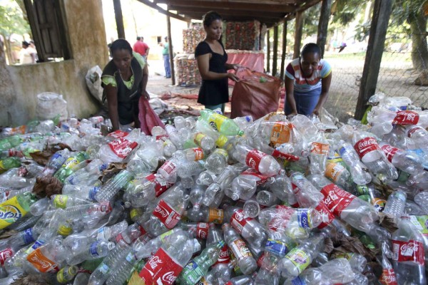 Mujeres misquitas impulsoras del reciclaje
