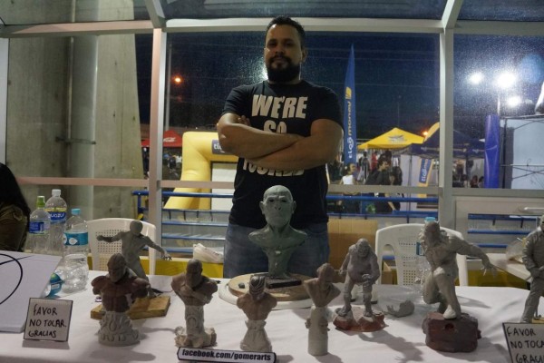 Honduras: Gomer Martínez es el mago de las esculturas