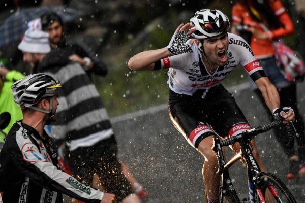 Dumoulin gana etapa reina de Pirineos, Froome sigue líder y Contador se retira