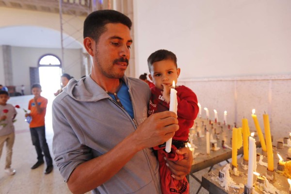 Fervor a la Morenita comienza a poblar de peregrinos el santuario