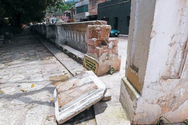 Se cae a pedazos histórico parque La Concordia