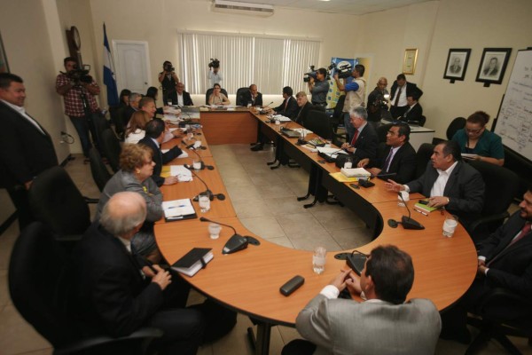 Comisión del CN conoce caso Continental &nbsp;&nbsp;