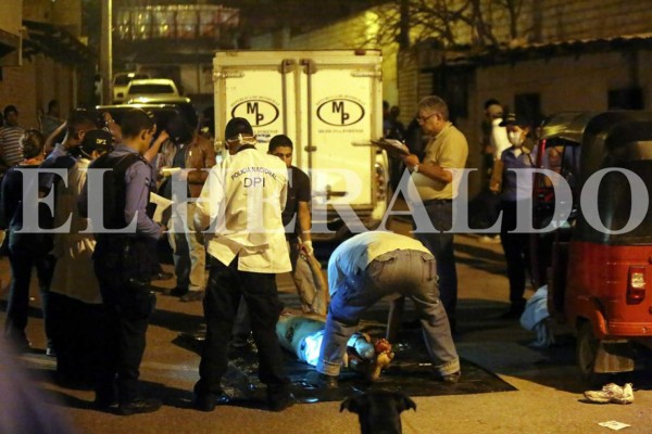 Las fotos no vistas de la masacre en la 1 de Diciembre