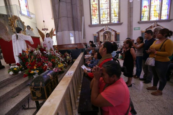 Ambiente de tranquilidad se vive en alrededores de Basílica de Suyapa