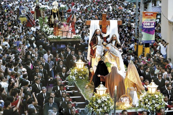 Honduras: Enorme expresión de fe