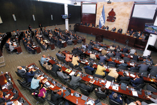 Conatel no registra concentración de frecuencias