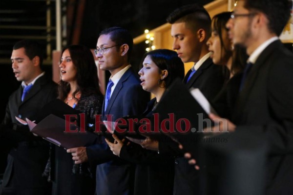 ¡Toda una fiesta navideña! Derroche de talento, paz y armonía en el concierto de villancicos