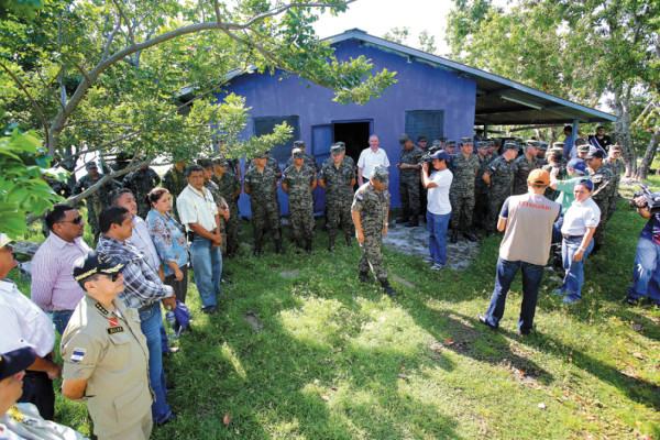 Homenaje a Morazán en isla Conejo