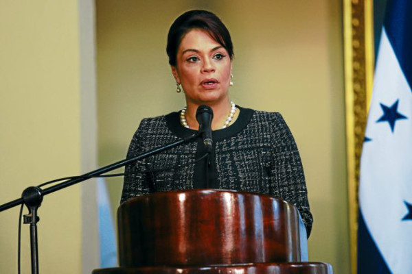 Guatemala se retira de iniciativa Petrocaribe