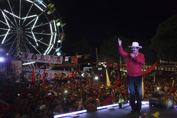 Las imágenes más inusuales sobre el cierre de campaña de los candidatos