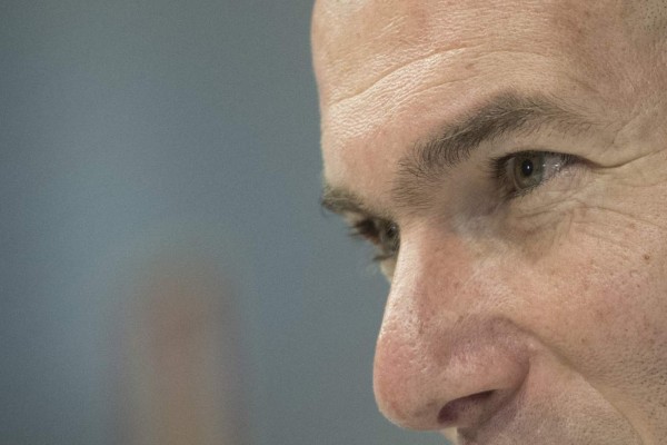 Zinedine Zidane y Sergio Ramos defienden el uso del videoarbitraje en Mundial de Clubes