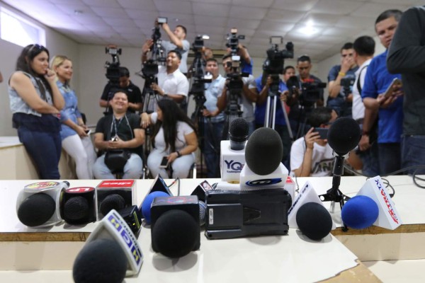 Enamorado de la línea de cinco, Ramírez vendrá con un solo hombre en punta...