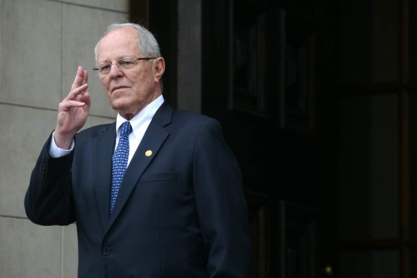 Allanan propiedades de expresidente de Perú Pedro Pablo Kuczynski