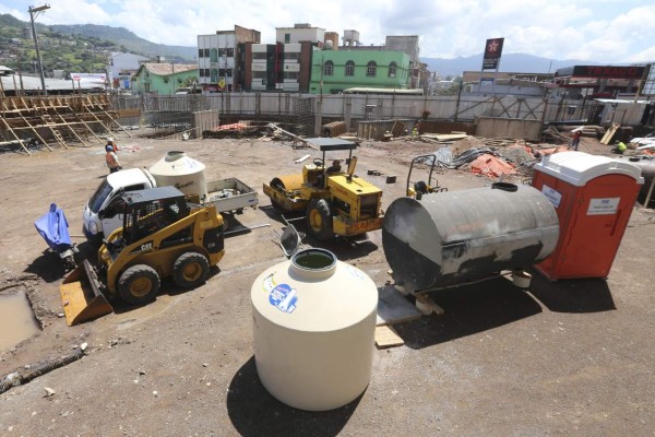 Siete obras pendientes alargan inicio del Trans 450