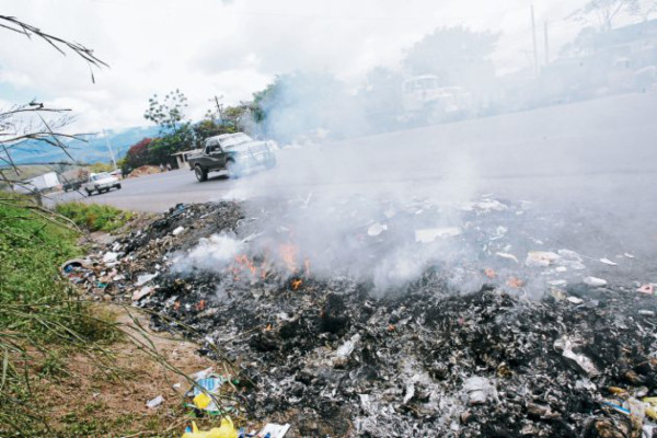 Denuncian fuerte contaminación ambiental en Cerro Grande