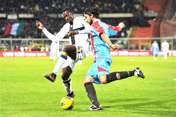 Reapareció el Rey en empate del Catania ante Parma