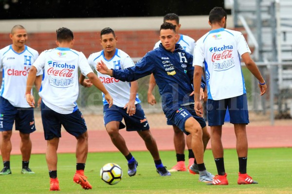 Así plantearía Jorge Luis Pinto el equipo ante México: Posible once de Honduras