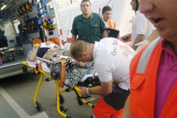 Un muerto y cuatro heridos en tiroteo en iglesia